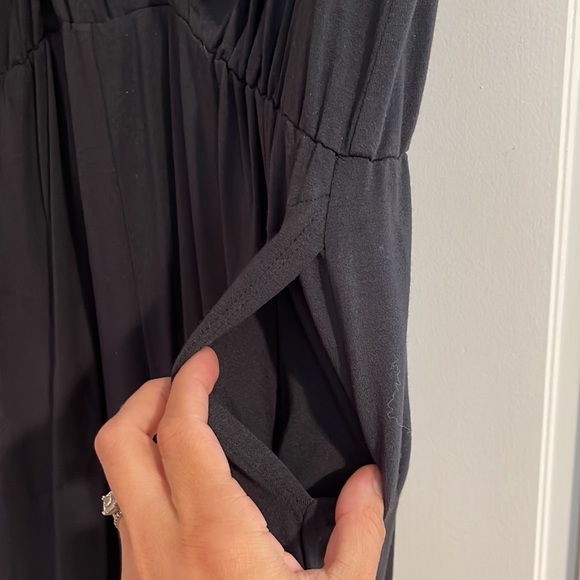 Sarah Liller SF Dress - Picture 4 of 8